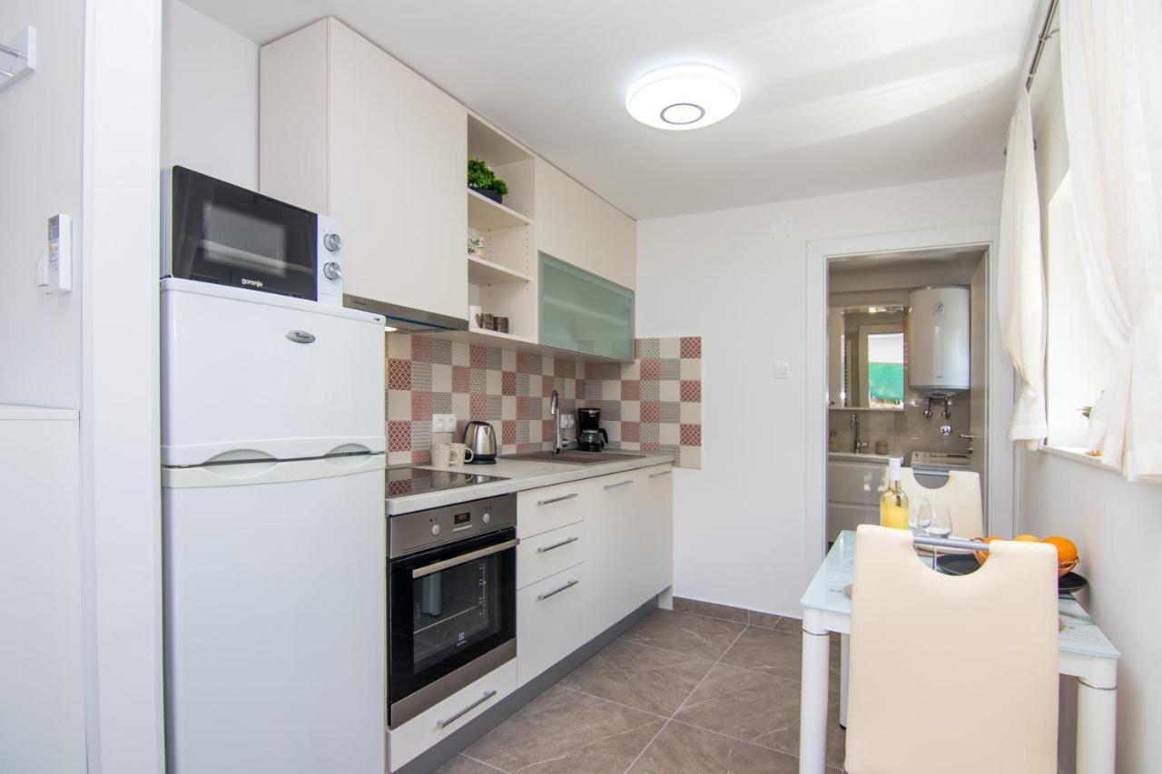 Apartman Mara Krk Town Eksteriør bilde