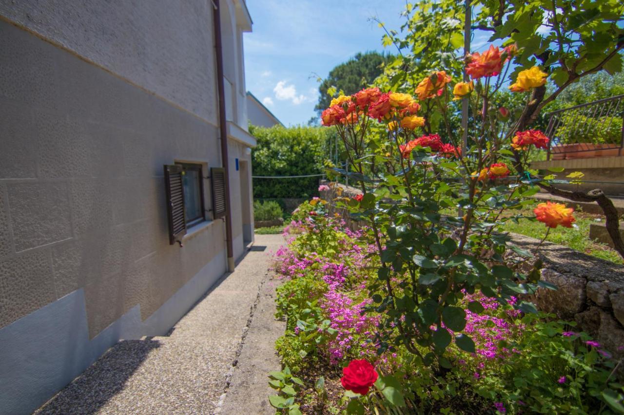 Apartman Mara Krk Town Eksteriør bilde