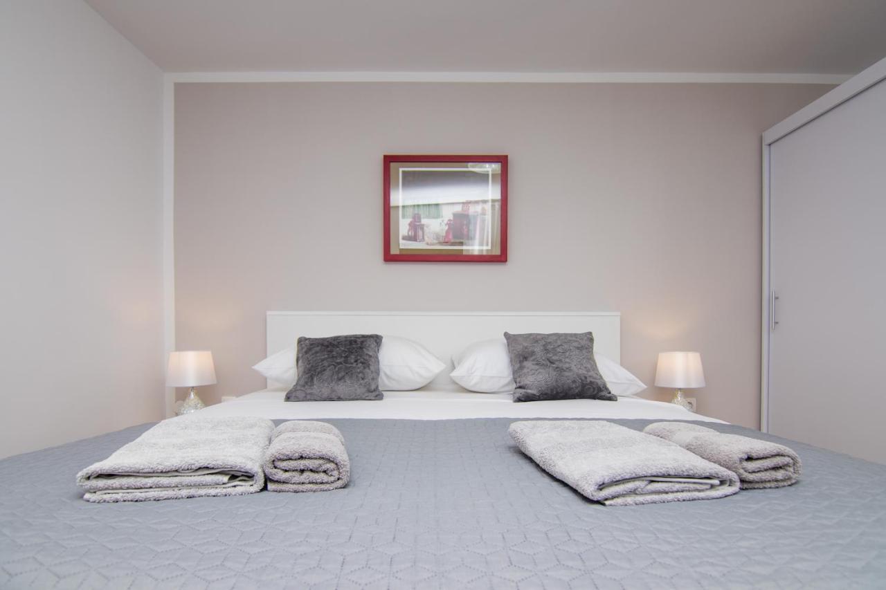 Apartman Mara Krk Town Eksteriør bilde